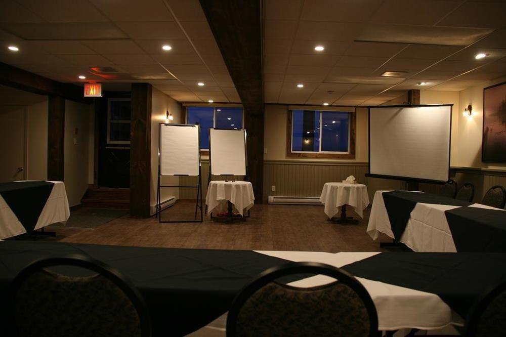 Beachwood Resort Deer Bay Exterior photo